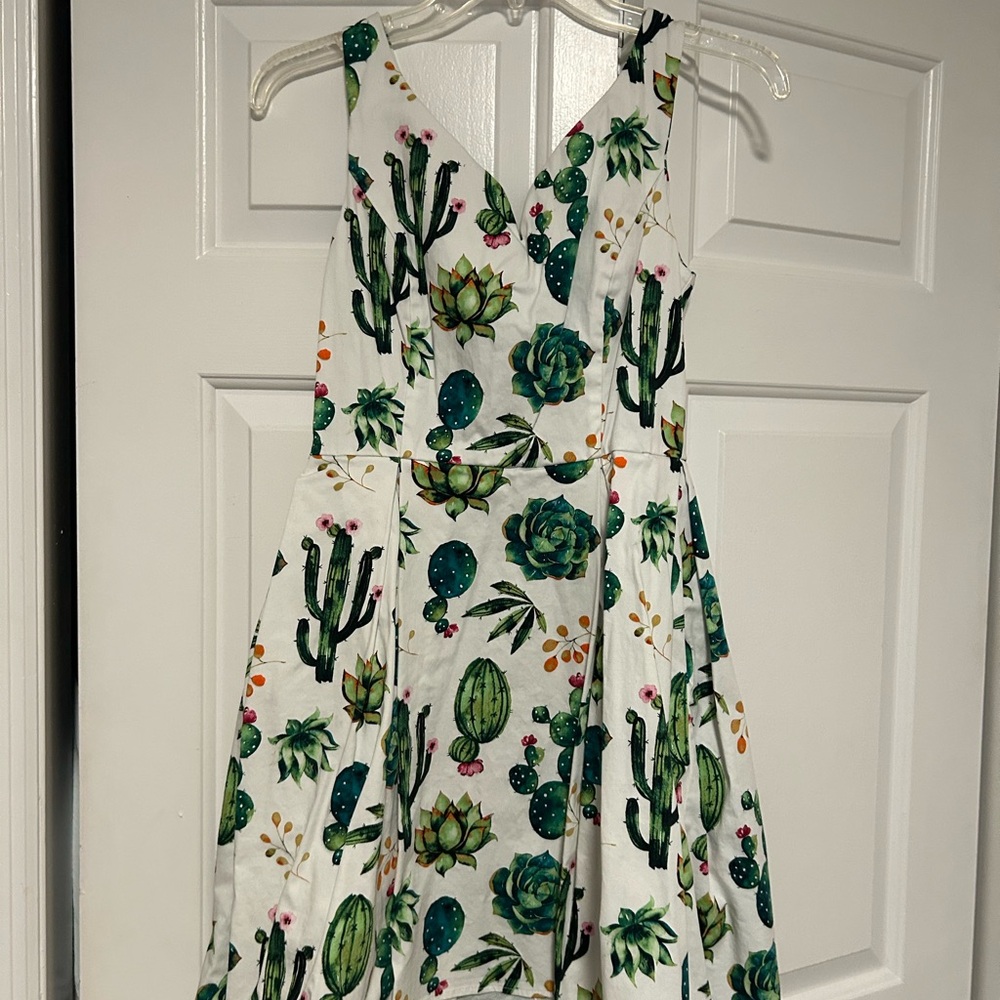 Cactus Print Sleeveless Dress